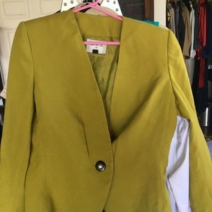 Kasper green jacket